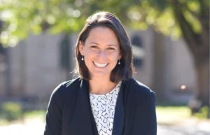 Cari Hanrahan is the founder of Signal and Trust. She has experience working with nonprofit leadership, higher education, and healthcare. She is known for helping mission-driven teams solve gaps in efficiency.